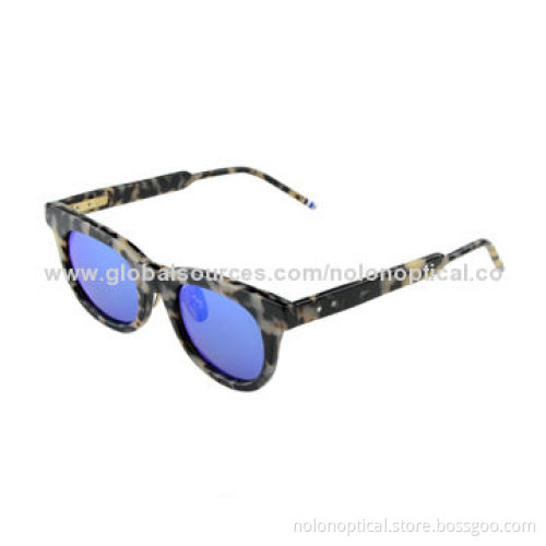 High quality acetate sunglasses with yellow polarized lens in tortoise